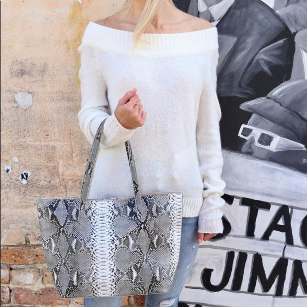 Zoey Tote Snake Charcoal